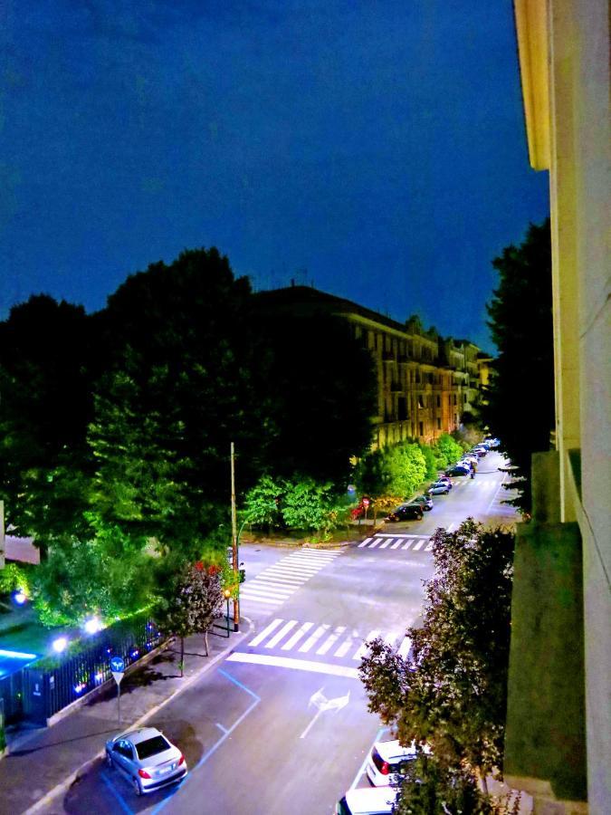 Nik Rooms Roma Exterior foto